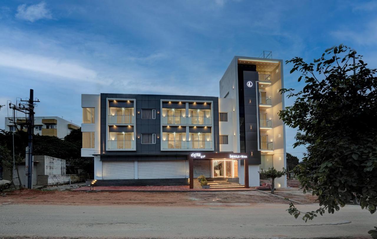 Lexus Inn Mysore Exteriör bild